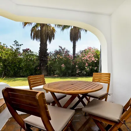 Club 98 - O Refugio Perfeito Tatil Evi