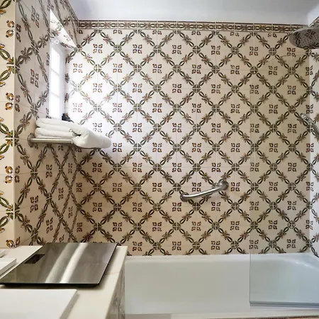 Club 98 - O Refugio Perfeito *