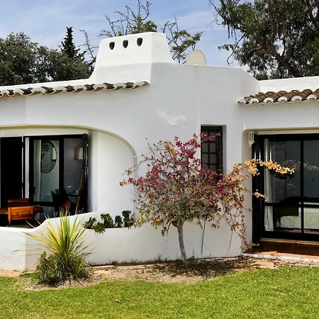 Club 98 - O Refugio Perfeito Holiday home *