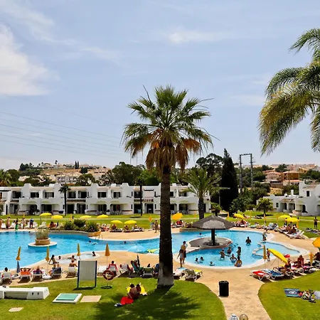 Club 98 - O Refugio Perfeito * アルブフェイラ