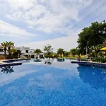 Club 98 - O Refugio Perfeito