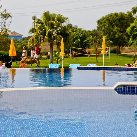 Club 98 - O Refugio Perfeito