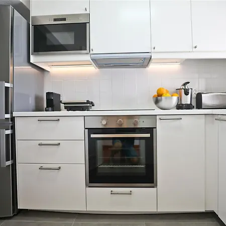 Club 98 - O Refugio Perfeito בית נופש אלבופיירה