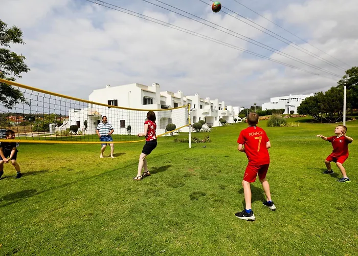 Club 98 - O Refugio Perfeito *