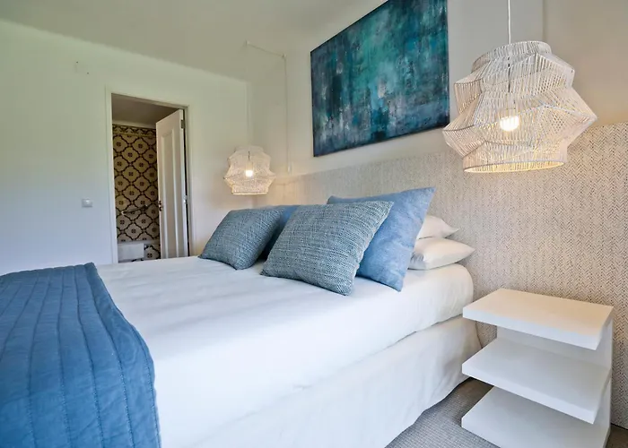 Club 98 - O Refugio Perfeito *